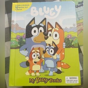 NEW Bluey Busy Books Set with Figurines